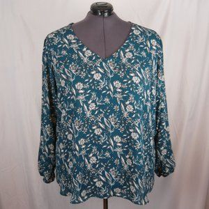Peace and Pearls Women's Plus Size 2X Dark with Flowers Flowy Blouse Tunic